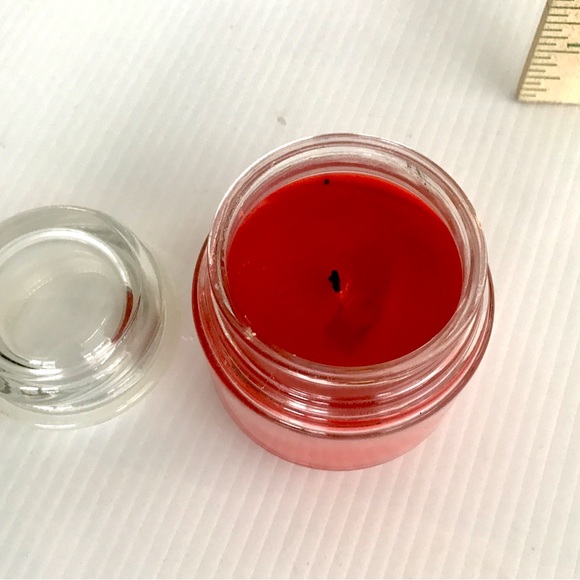 Scented candle in a glass jar with lid 8oz Welcome Home label - used once - Picture 6 of 6